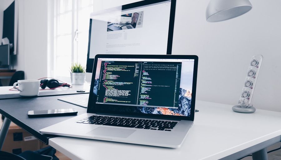 5 Errori di Web Design che Fanno Scappare i Clienti