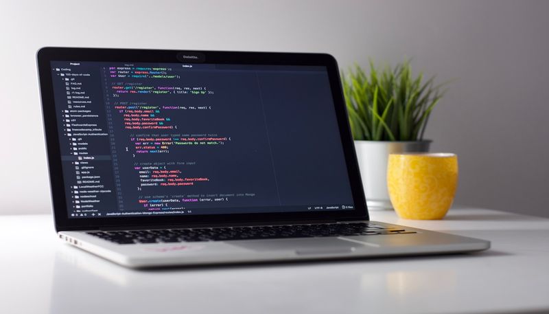 Esempio di design per dispositivi wearable con interfaccia utente semplice