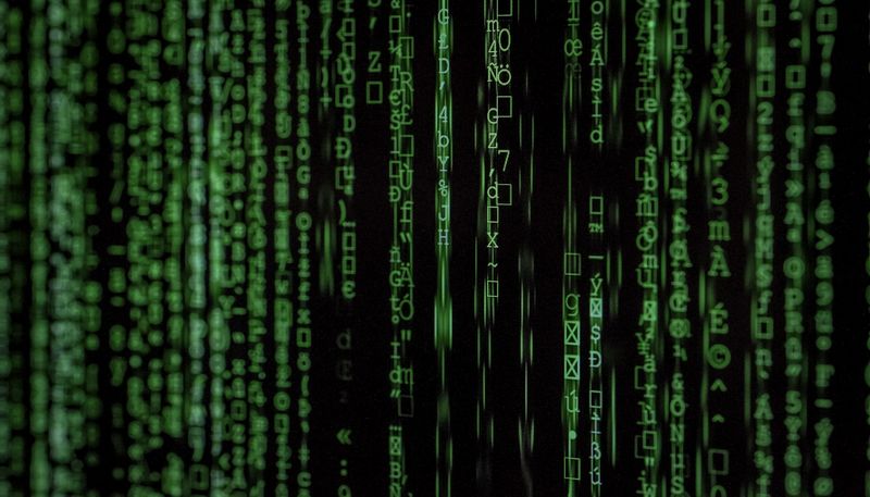 Immagine di un lucchetto su un computer simboleggiante la sicurezza dei dati personali